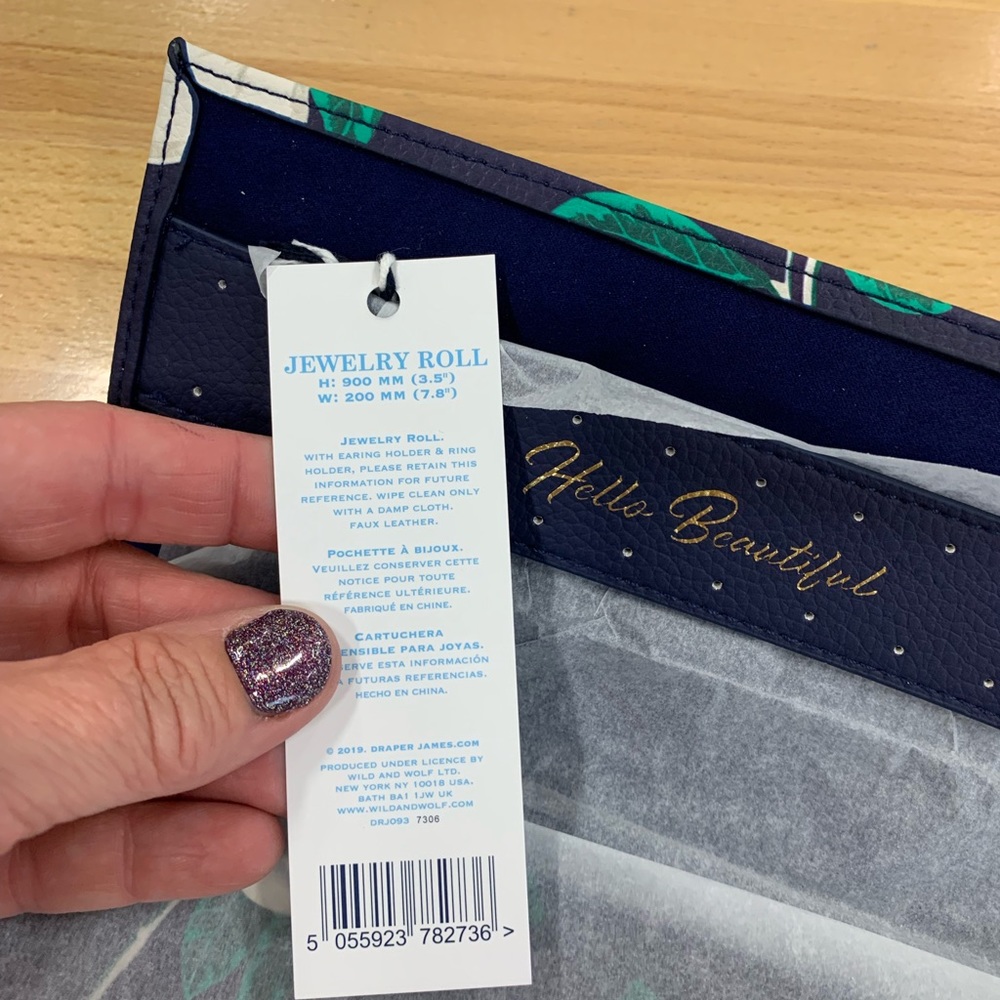 Draper James Jewelry Roll - Picture 5 of 7
